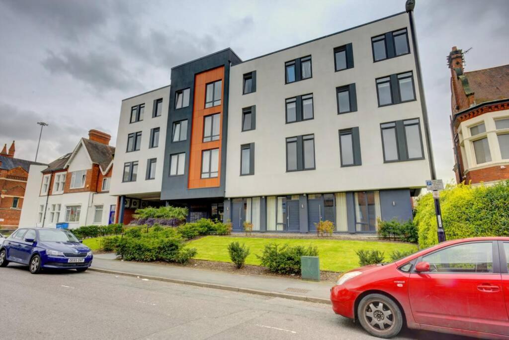 Modern & Stylish 2Br Apartment - Queens House Coventry Eksteriør bilde