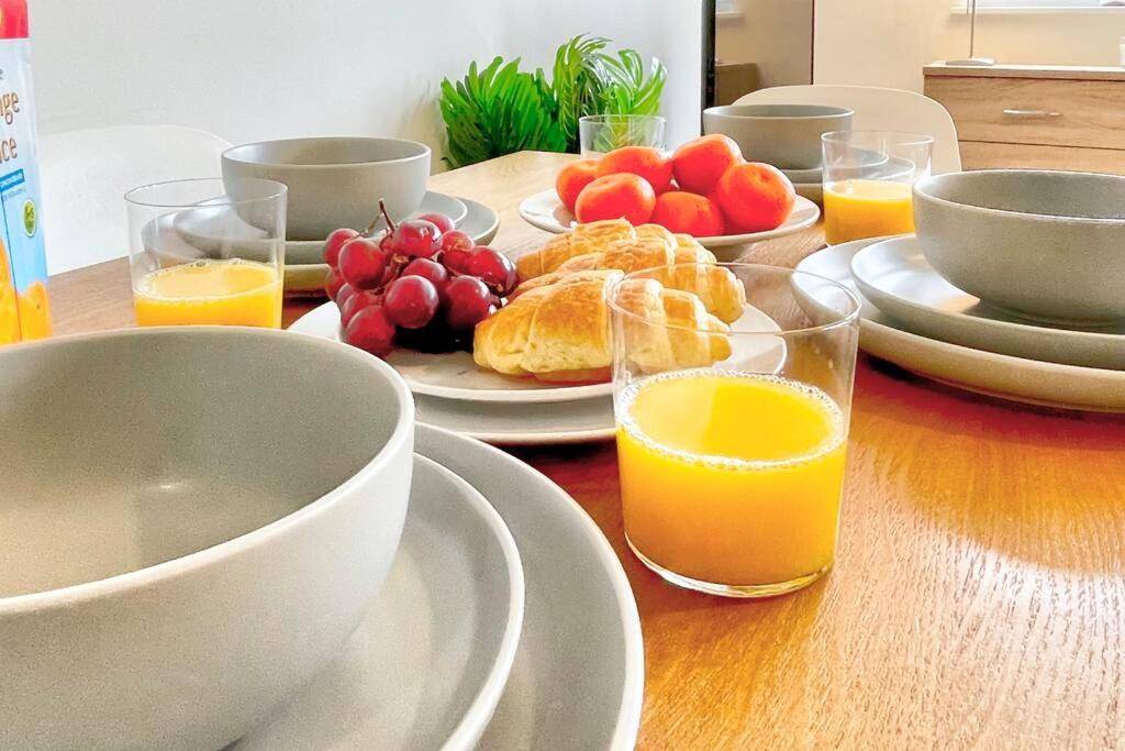 Modern & Stylish 2Br Apartment - Queens House Coventry Eksteriør bilde