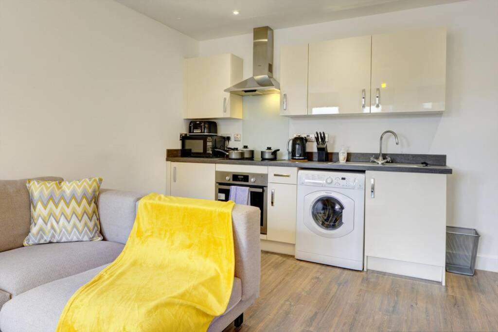 Modern & Stylish 2Br Apartment - Queens House Coventry Eksteriør bilde