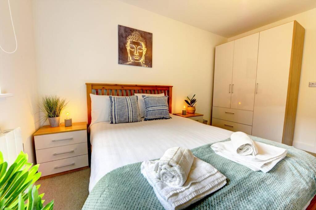 Modern & Stylish 2Br Apartment - Queens House Coventry Eksteriør bilde